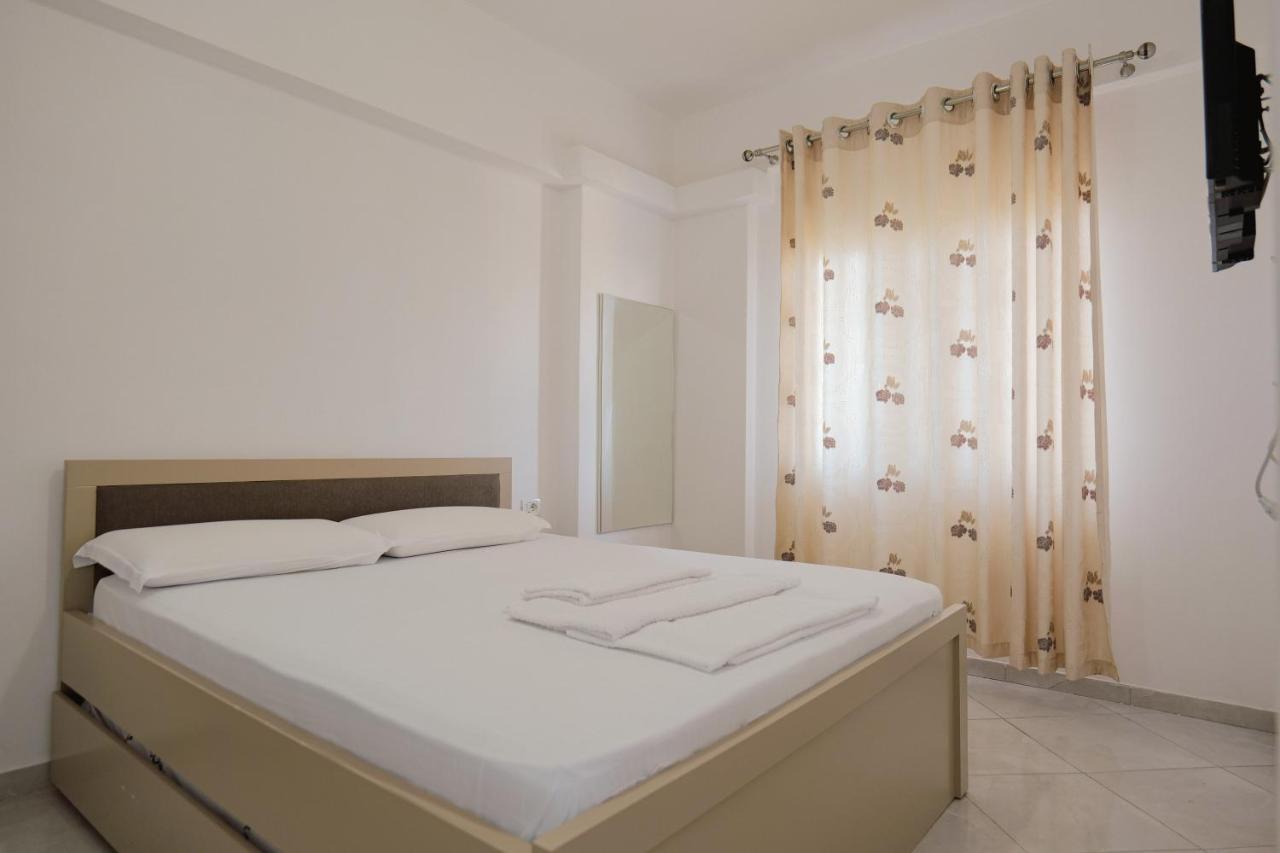 Kidi Apartments Sarande Exterior photo